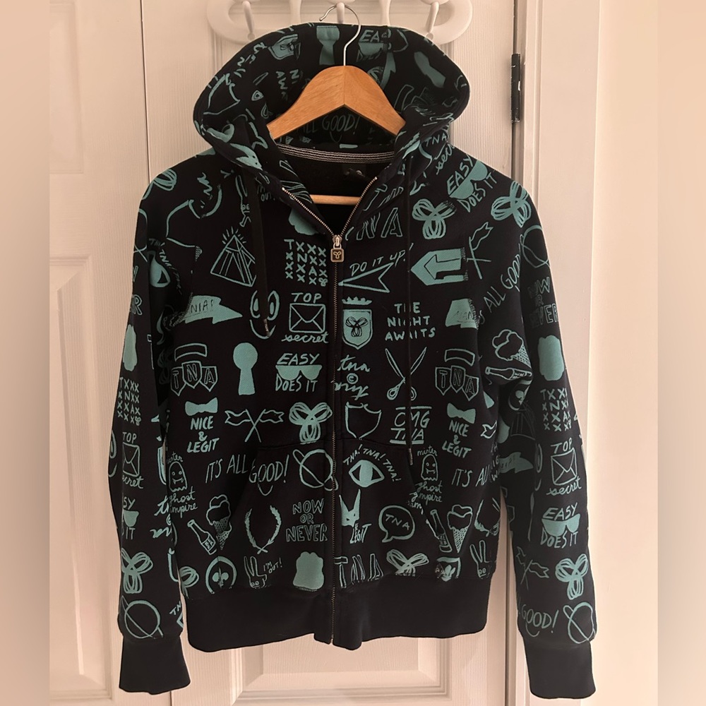 Aritzia Zip Up Sweater